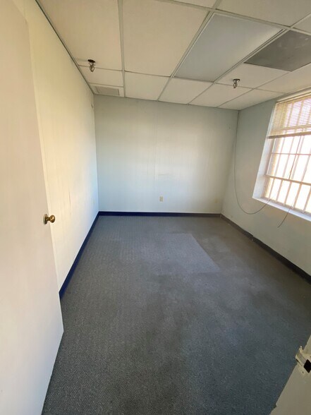 More Photos Of 835 S Congress St, Jackson Warehouse For Lease