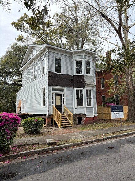 More Photos Of 217 E 38th St, Savannah Multifamily For Sale