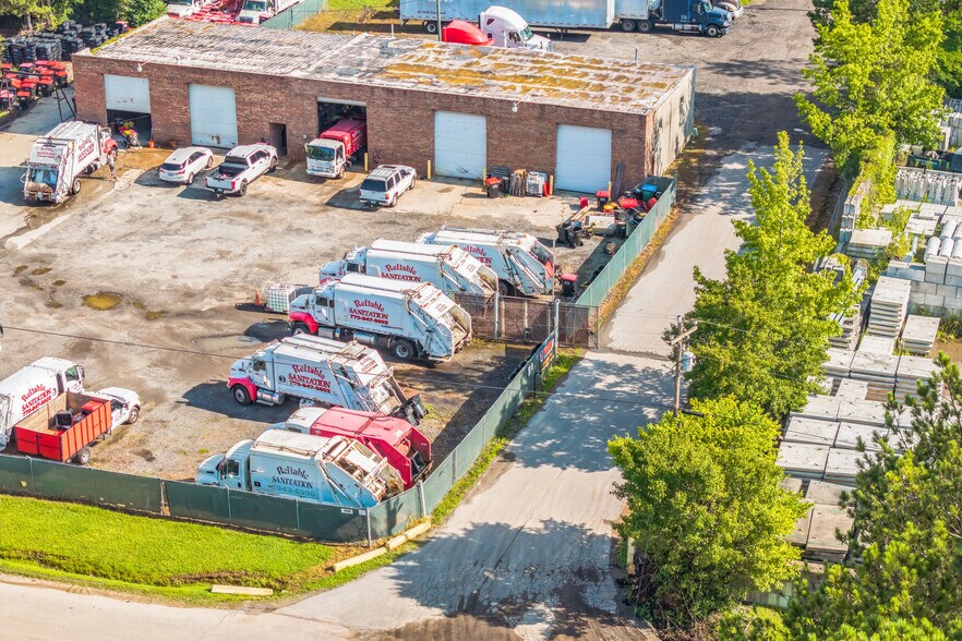 Primary Photo Of 2970 Angellette Dr, Austell Warehouse For Lease