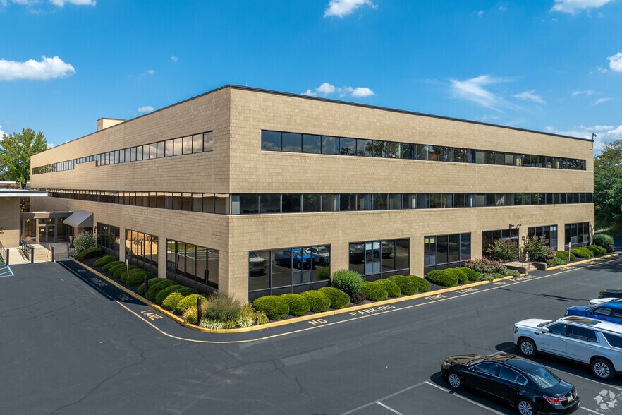 More Photos Of 4800-4850 E Street Rd, Trevose Office For Lease