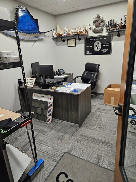 More Photos Of 2761 N Hwy 77, Waxahachie Storefront Retail Office For Lease