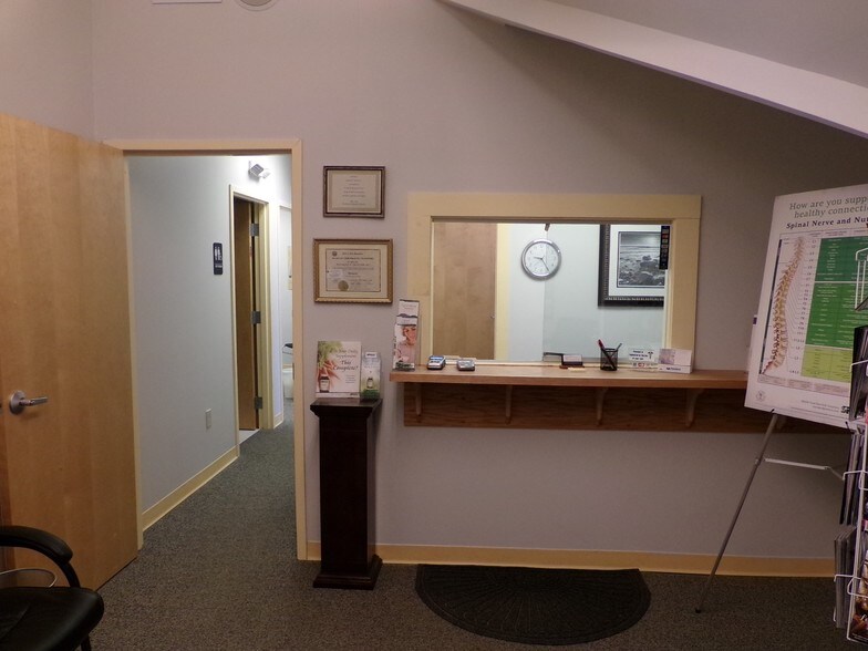 More Photos Of 171 Daniel Webster Hwy, Belmont Storefront Retail Office For Lease