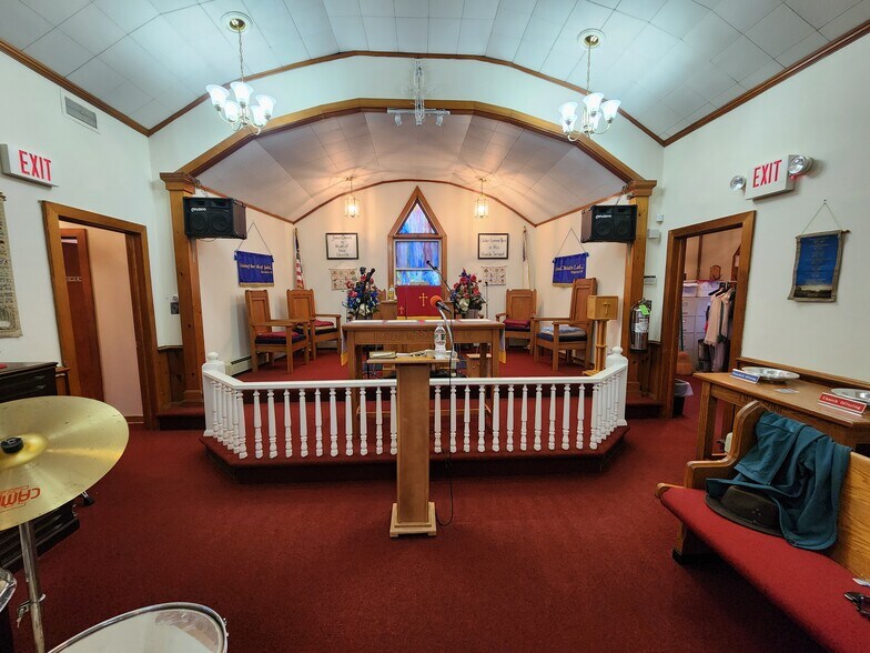 More Photos Of 19 Co 518 Rt, Montgomery Specialty For Sale