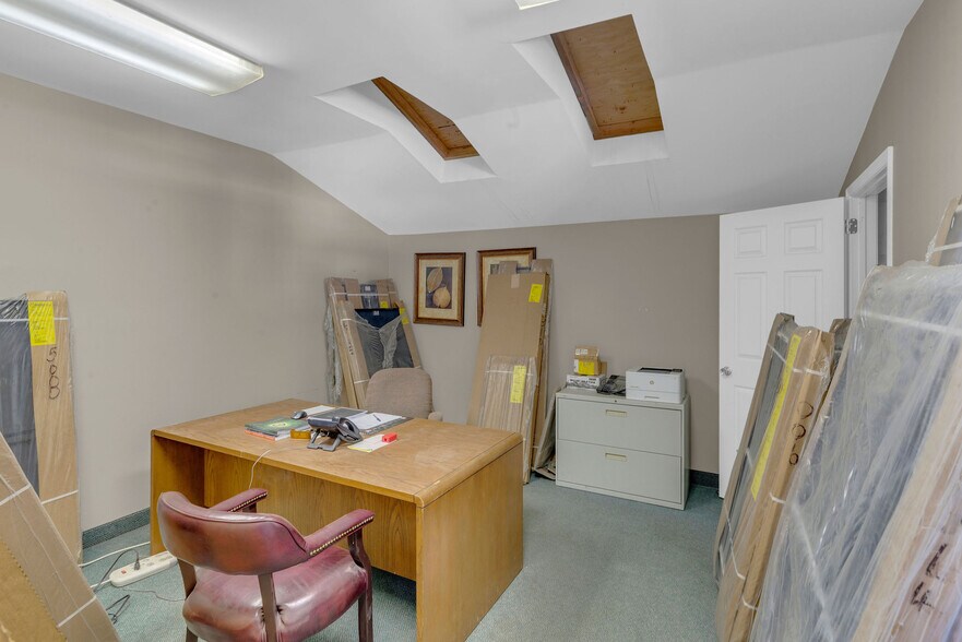 More Photos Of 484 Monmouth Rd, Millstone Township Showroom For Sale