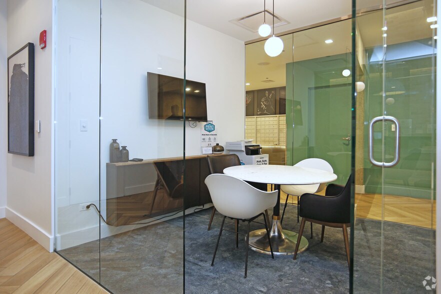 More Photos Of 1401 S State St, Chicago Apartments For Lease