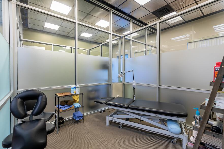 More Photos Of 1455 W Park Ave, Redlands Research And Development For Lease