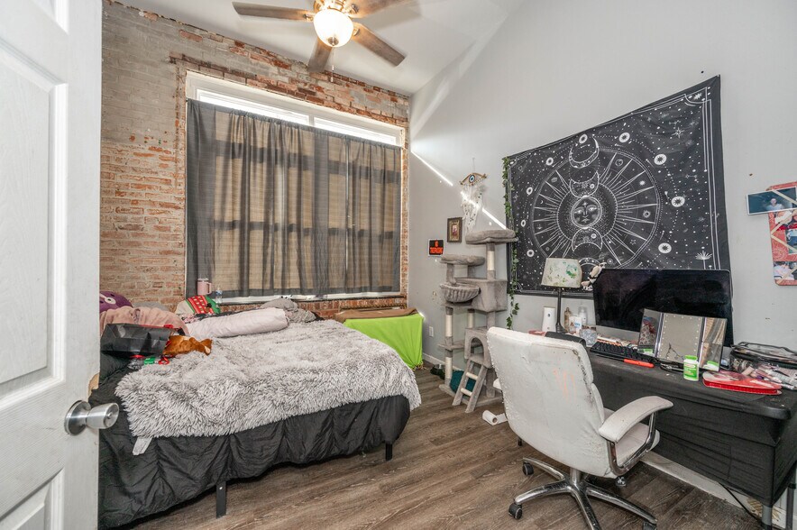 More Photos Of 1514 Kinney Ave, Cincinnati Warehouse For Sale