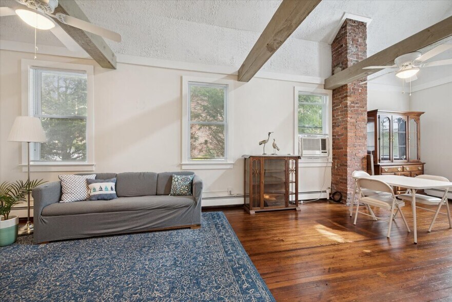 More Photos Of 192 Central Ave, Stirling Office For Sale