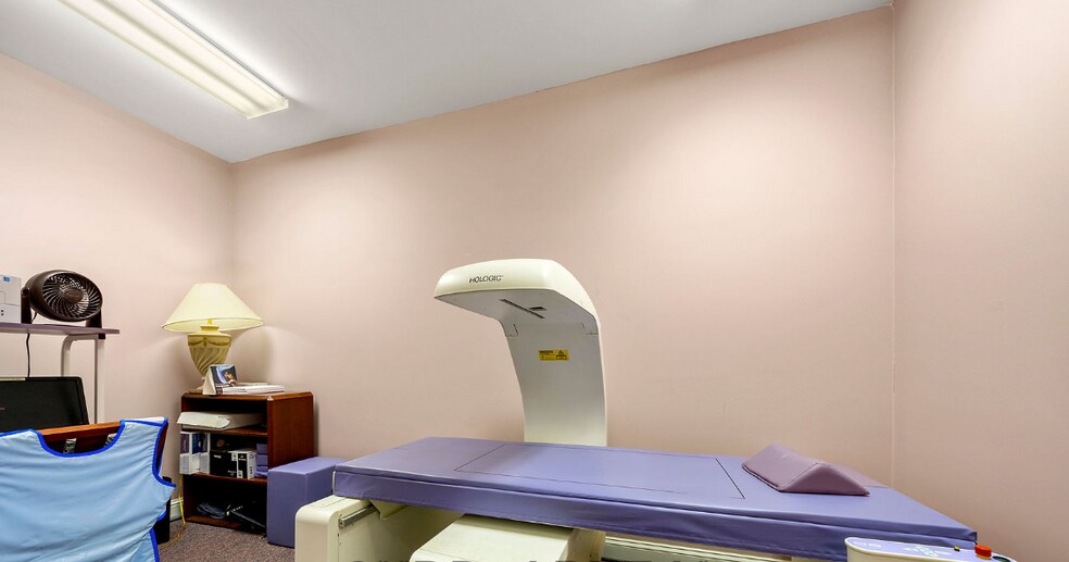 More Photos Of 1201 Georgian Park, Peachtree City Medical For Sale