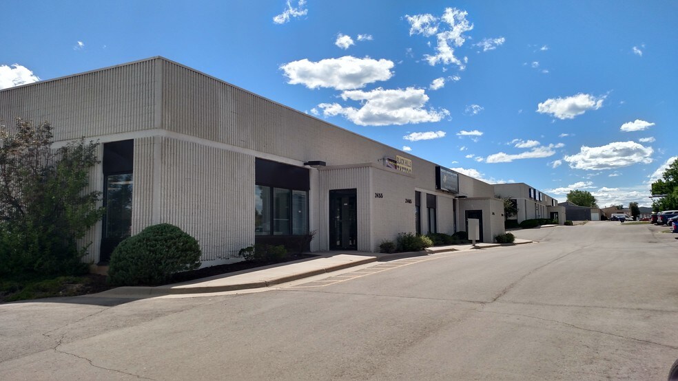 More Photos Of 2433-2465 W Chicago St, Rapid City Office For Lease