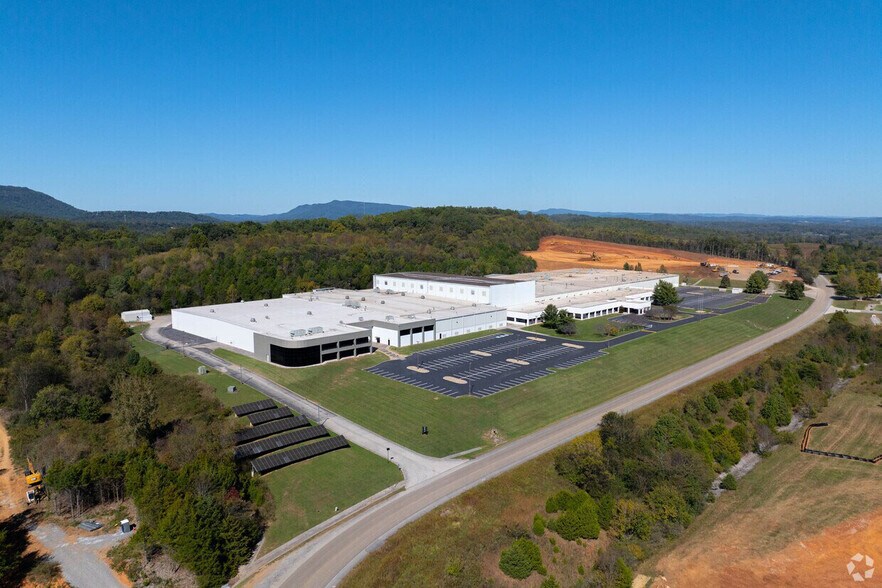 More Photos Of 2121 Holston Bend Dr, Mascot Manufacturing For Lease