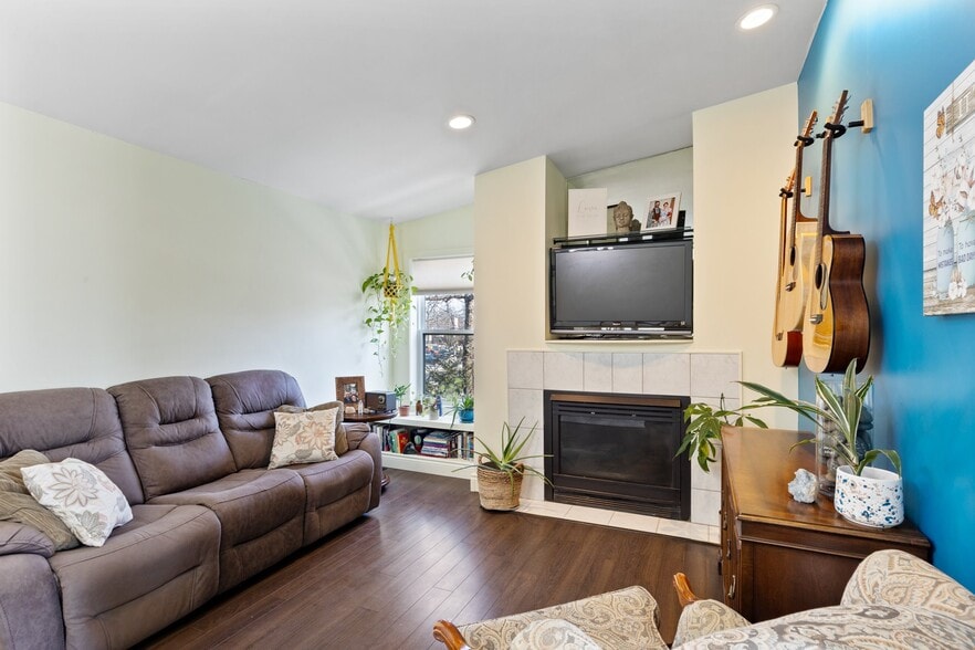 More Photos Of 4165 Tecumseh Rd E, Windsor General Retail For Sale