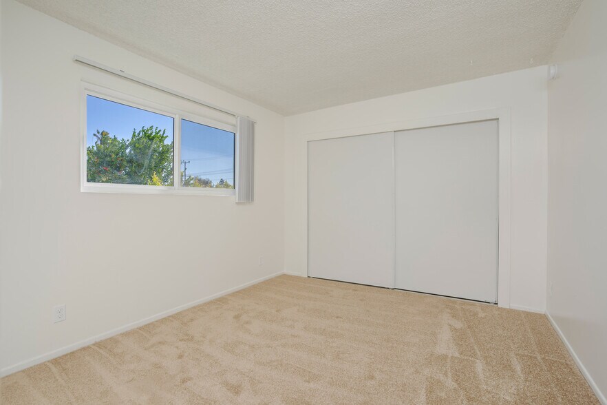 More Photos Of 7000 Etiwanda Ave, Reseda Apartments For Sale