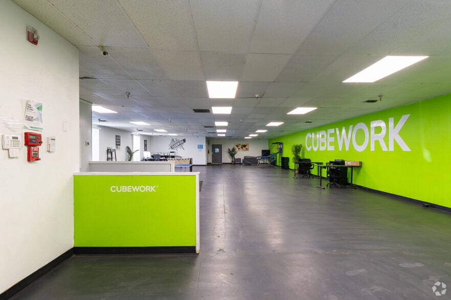 More Photos Of 1931 G St, Fresno Warehouse For Lease