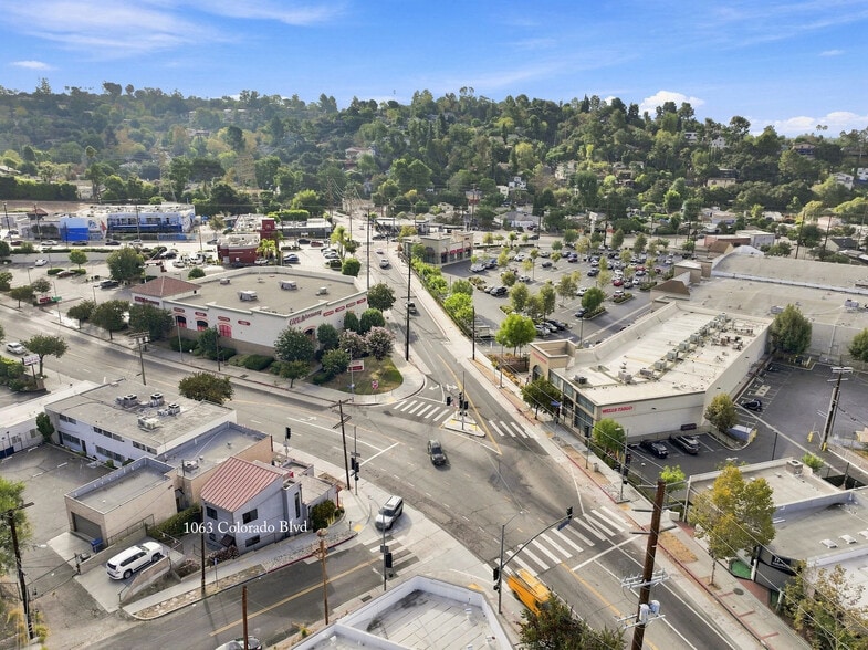 More Photos Of 1063 Colorado Blvd, Eagle Rock Medical For Sale