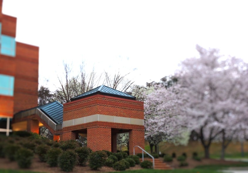 More Photos Of 2800-2840 Electric Rd, Roanoke Office For Lease