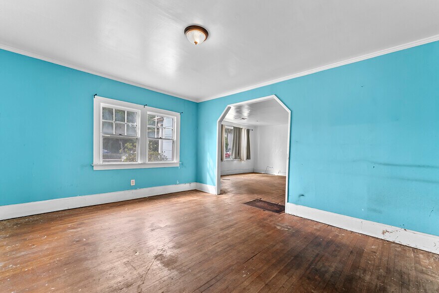 More Photos Of 2511 4th St, Santa Monica Multifamily For Sale