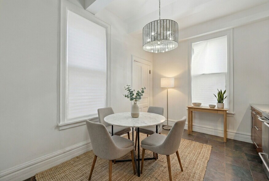 More Photos Of 2424-2428 N Geneva Ter, Chicago Apartments For Sale