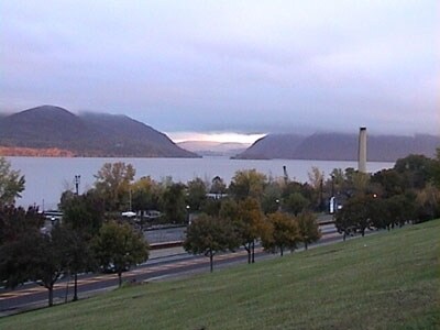 More Photos Of 15 S Colden St, Newburgh Dormitory For Lease