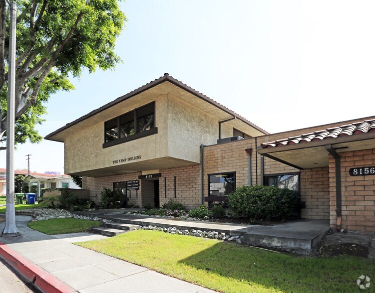 Primary Photo Of 8152 Painter Ave, Whittier Medical For Sale