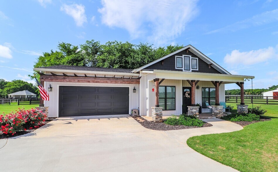 More Photos Of 1603 Boutwell Rd, Perry Specialty For Sale