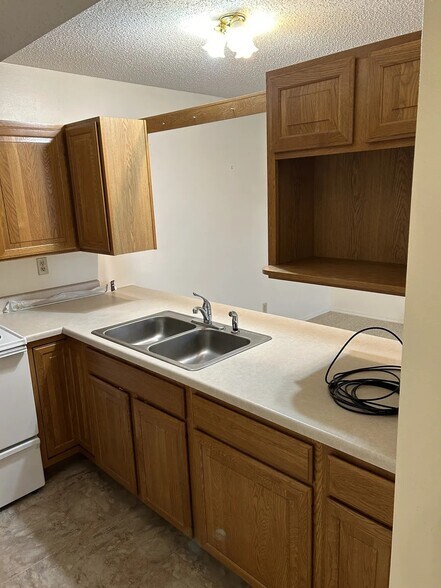 More Photos Of 210 W Center St, Madison Apartments For Sale