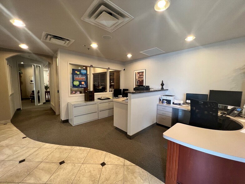 More Photos Of 18275 N 59th Ave, Glendale Medical For Sale