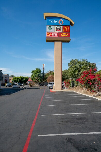 More Photos Of 840 S Indian Hill Blvd, Claremont Hotel For Sale