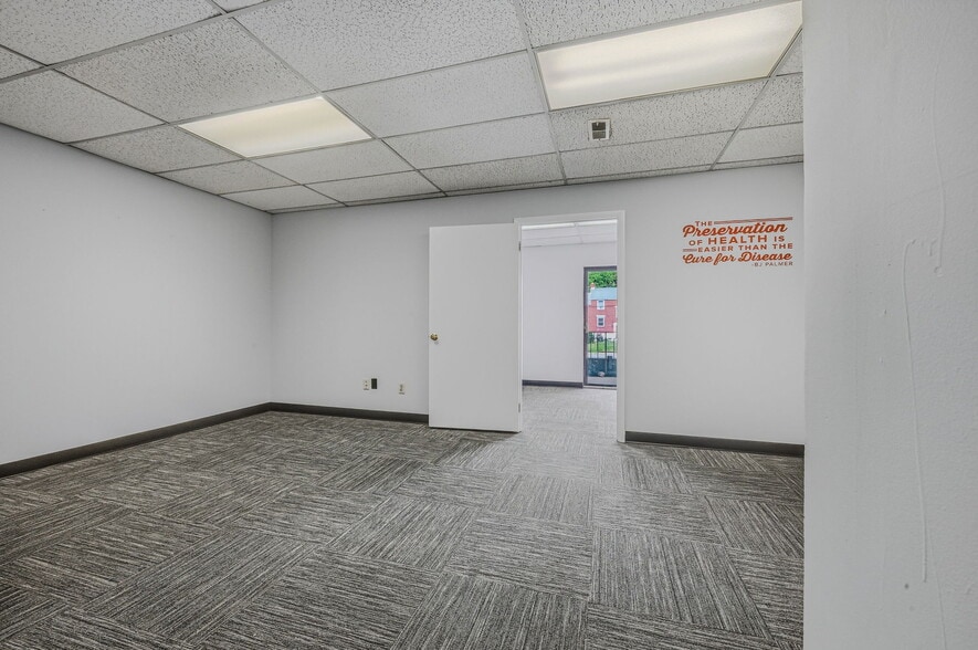 More Photos Of 516-534 Greenhill Ave, Wilmington Storefront Retail Office For Lease