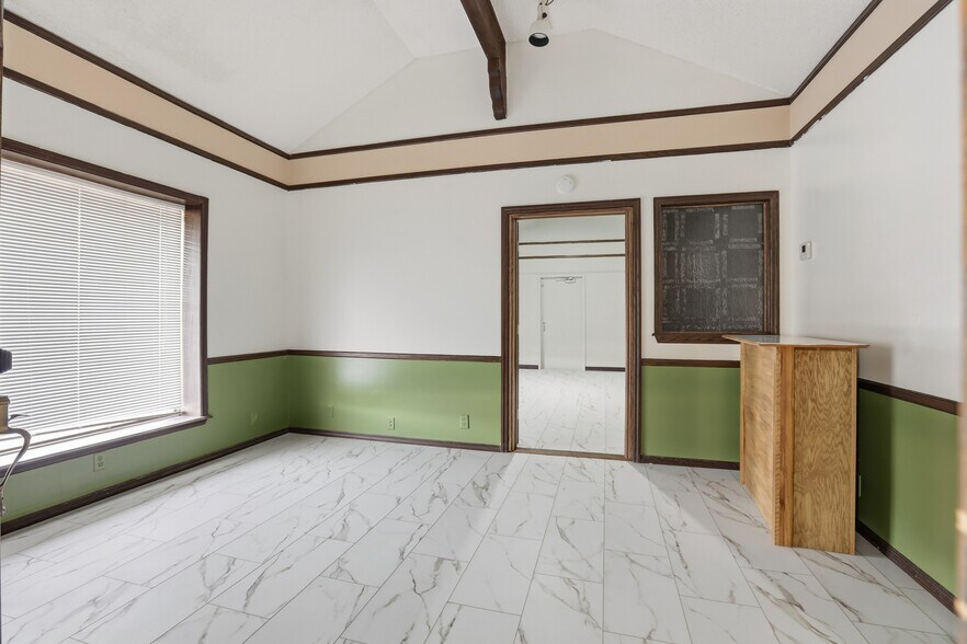 More Photos Of 4806 N Perkins Rd, Stillwater Office For Sale