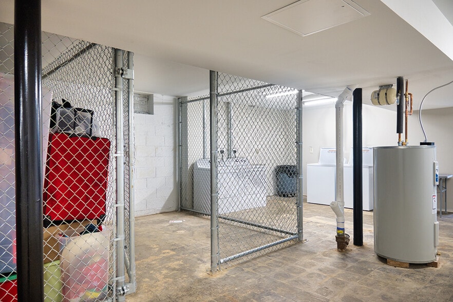 More Photos Of 46 Parkway Pl, Parkersburg Multifamily For Sale