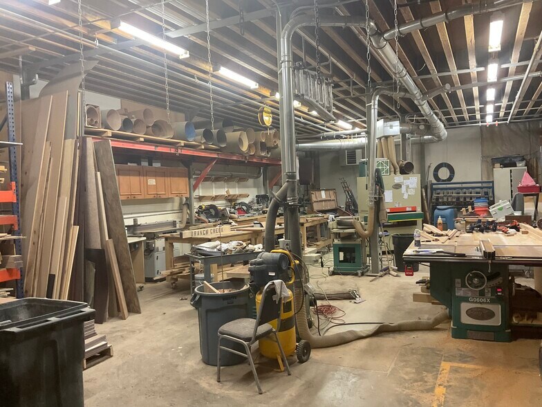 More Photos Of 7390 S Fraser St, Centennial Warehouse For Sale