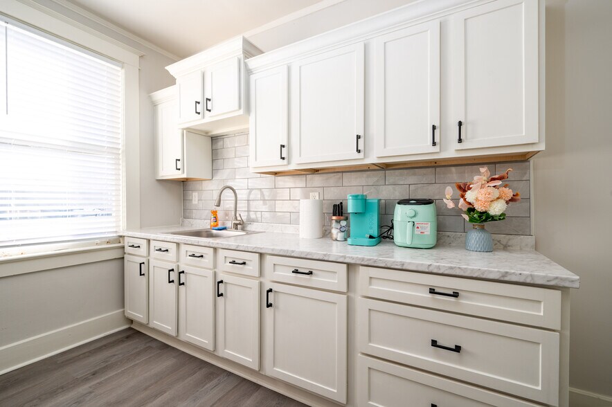 More Photos Of 60 N Willett St, Memphis Apartments For Sale