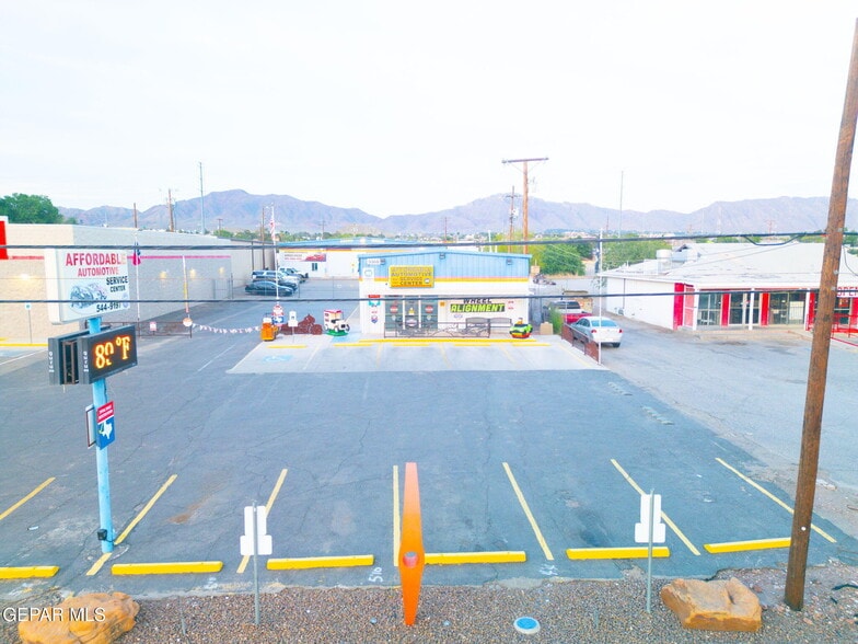 More Photos Of 5368 Doniphan Dr, El Paso Service For Sale