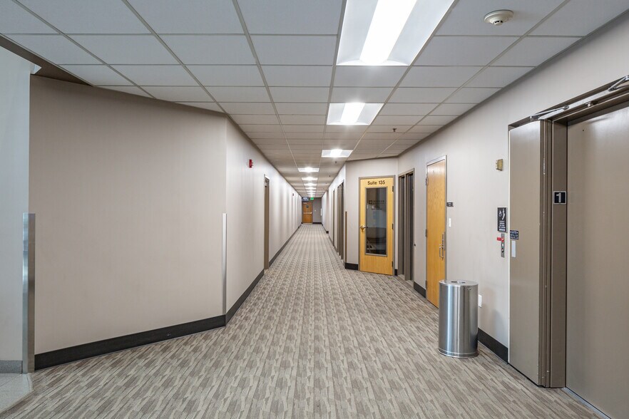 More Photos Of 9844 S 1300 E, Sandy Medical For Lease