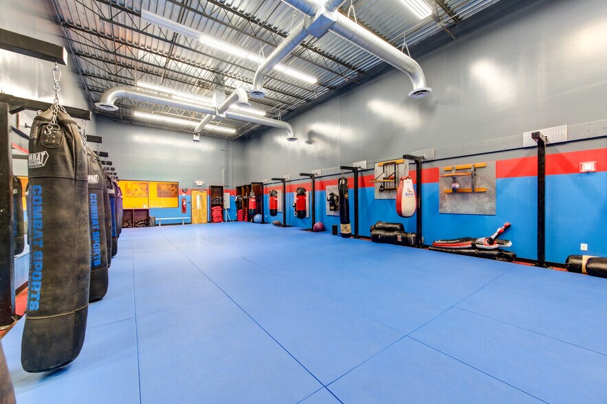 More Photos Of 21734 Provincial Blvd, Katy Medical For Sale