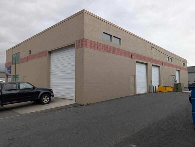 More Photos Of 6128-6138 S 380 W, Salt Lake City Manufacturing For Lease