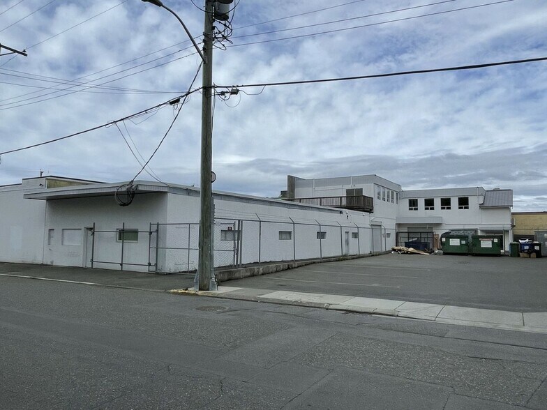 Primary Photo Of 721 Aldebury St, Victoria Industrial For Sale