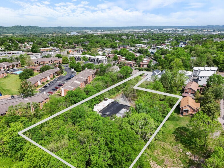 More Photos Of 813 Watts Ln, Nashville Land For Sale