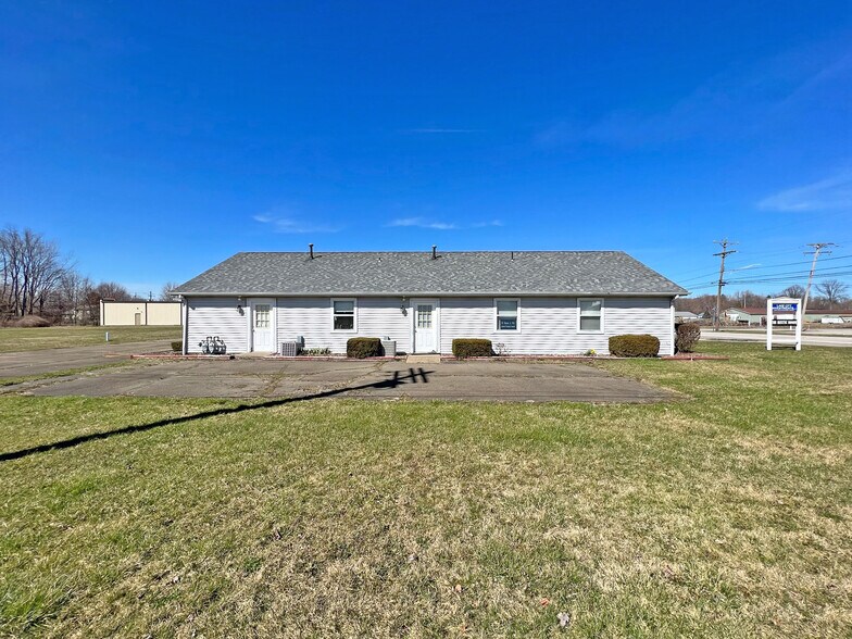 More Photos Of 1580 Lake St, Lake City Office For Sale