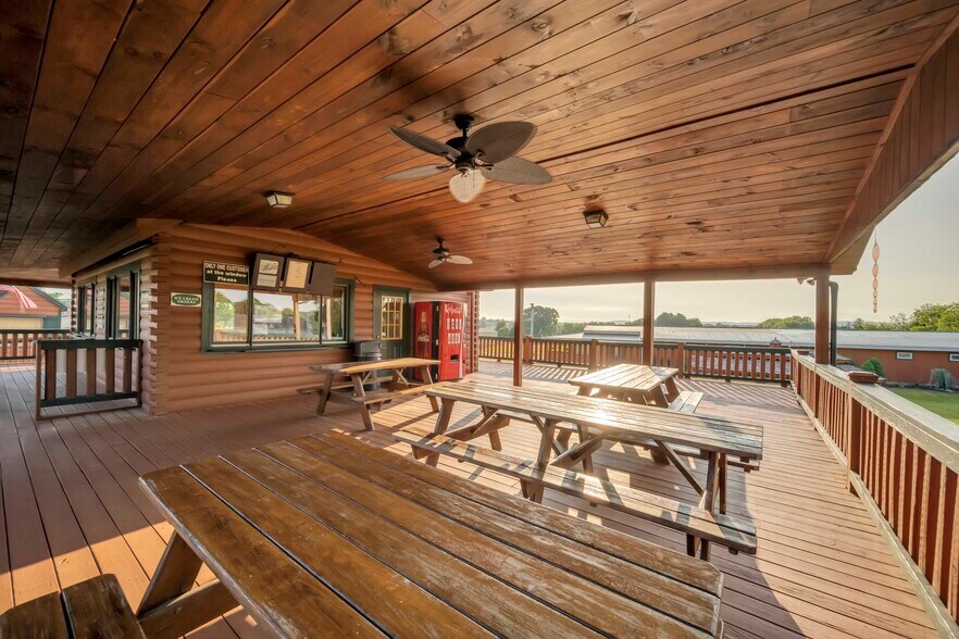 More Photos Of 3521 Sullivan Trl, Easton General Retail For Sale