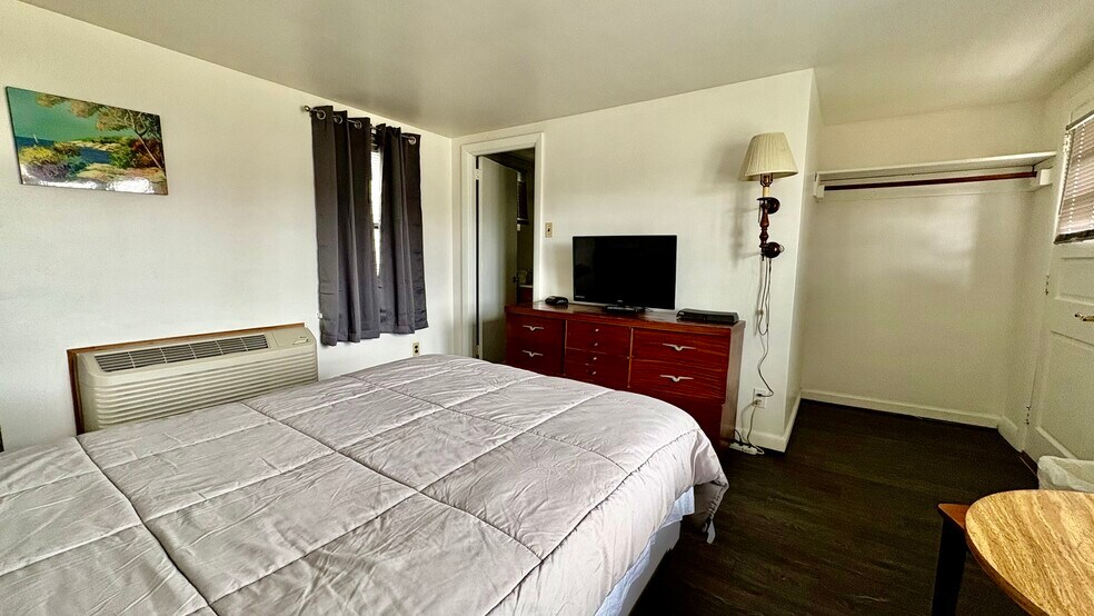 More Photos Of 9097 Allentown Blvd, Grantville Apartments For Sale