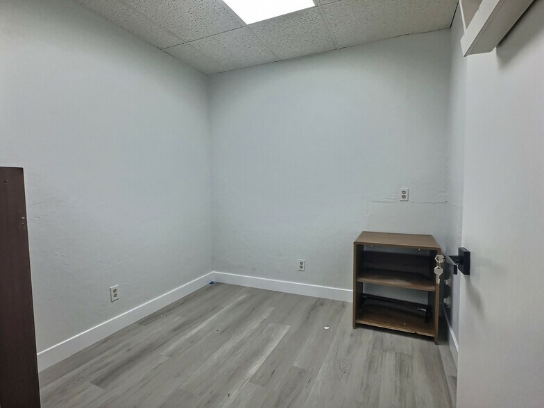 More Photos Of 3521 Mission Ave, Carmichael Medical For Lease