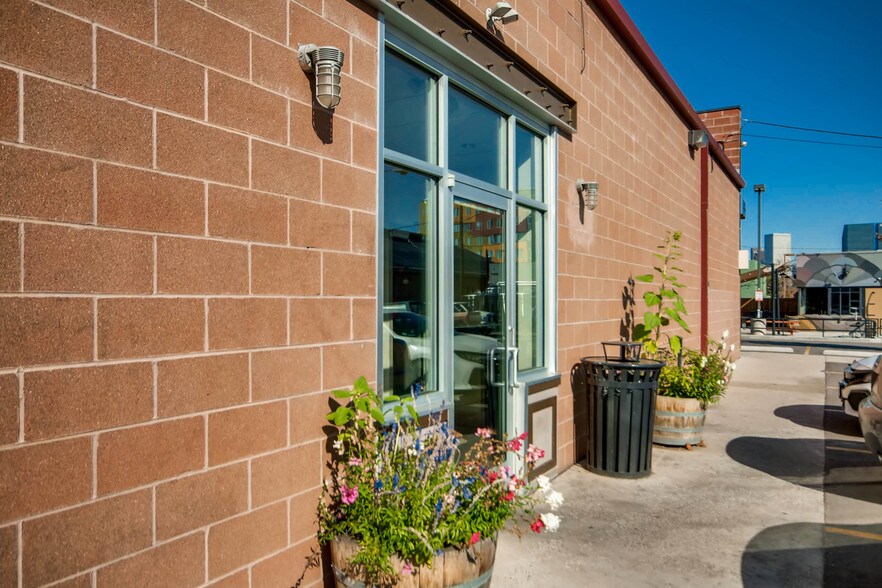 More Photos Of 430 N Broadway, Denver Freestanding For Lease