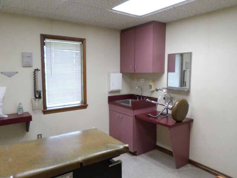 More Photos Of 1240 State Route 307, Lake Winola Office For Sale