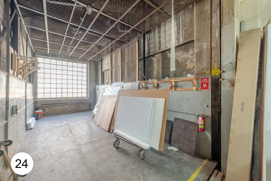 More Photos Of 2124 44th Ave, Long Island City Warehouse For Sale