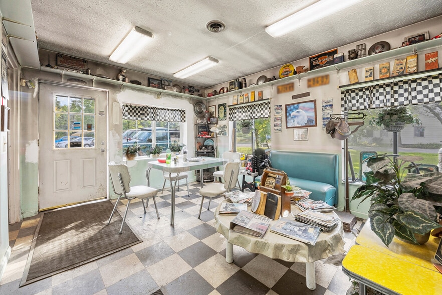 More Photos Of 688 Frey Rd, Macedon General Retail For Sale