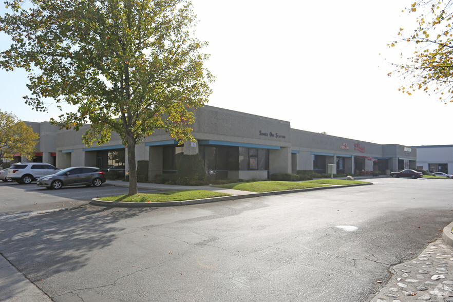 Primary Photo Of 5312 Irwindale Ave, Irwindale Showroom For Lease