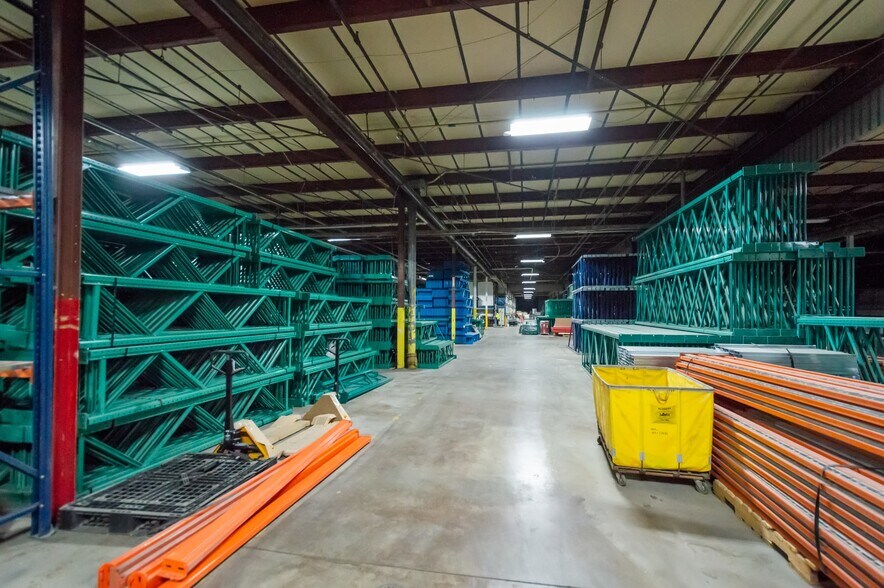 More Photos Of 4241 Brookhill Rd, Baltimore Warehouse For Lease