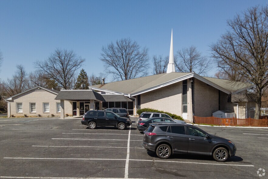 More Photos Of 5906 Halpine Rd, Rockville Religious Facility For Sale